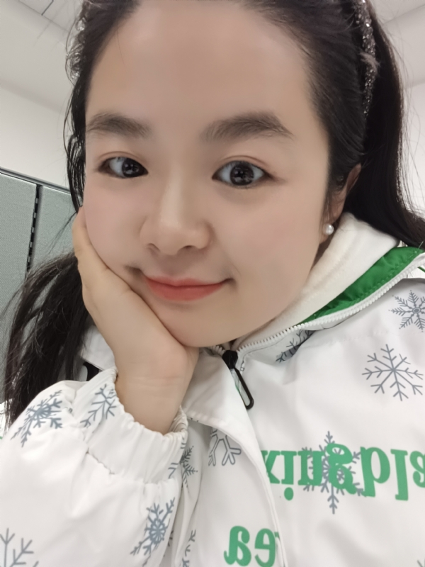 玥玥的第一张照片--徐州相亲服务中心