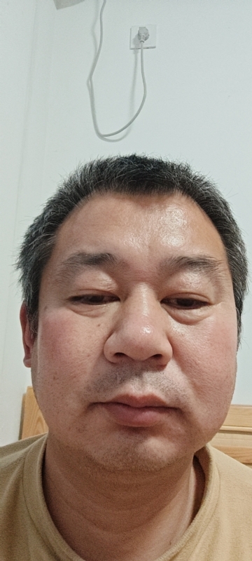 龙万的第一张照片--徐州相亲服务中心