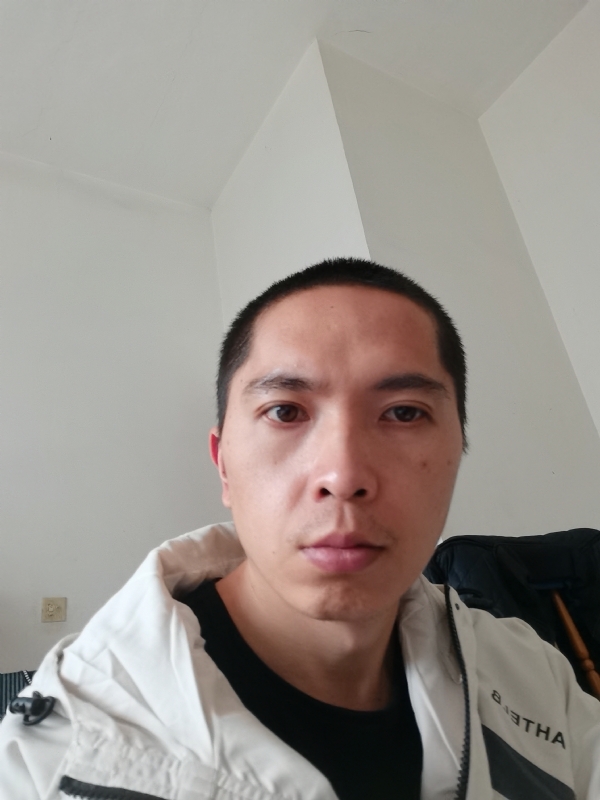 至诚的第一张照片--徐州相亲服务中心