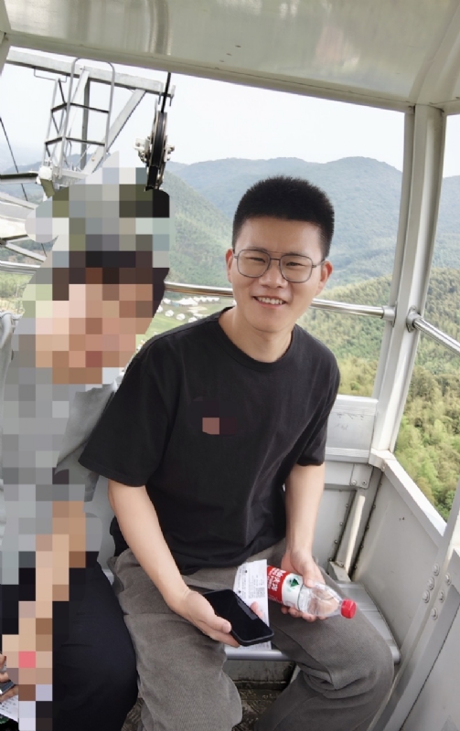 奔奔笨笨的第一张照片--徐州相亲服务中心
