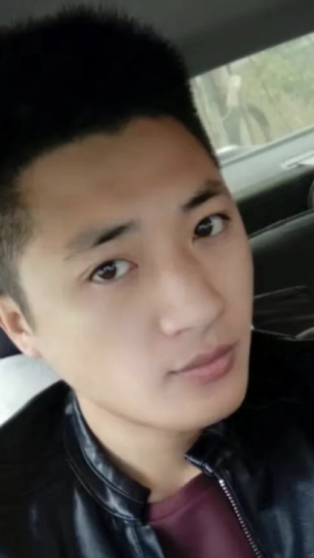 小汤米的第二张照片--徐州相亲服务中心