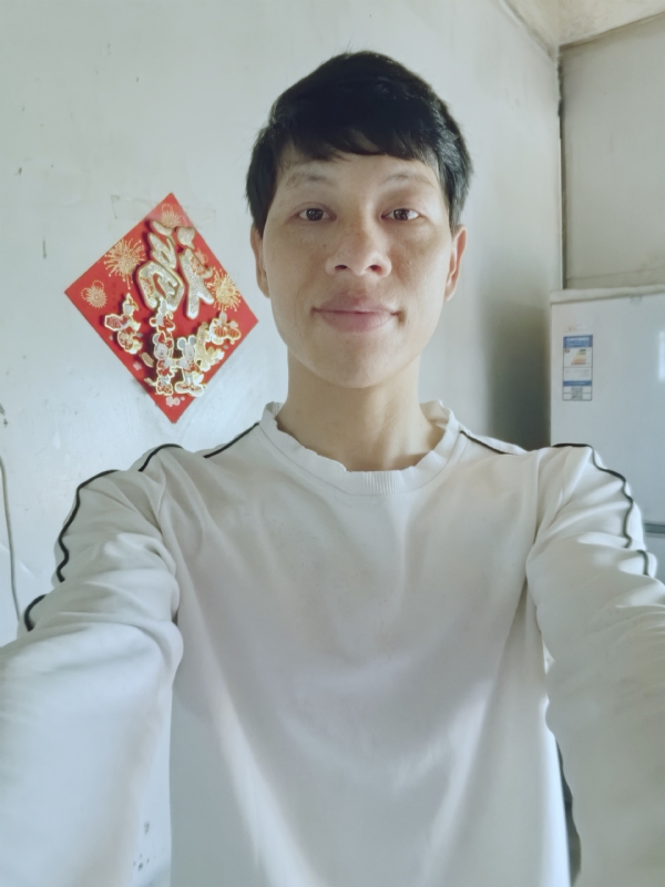 夏风微凉的第一张照片--徐州相亲服务中心