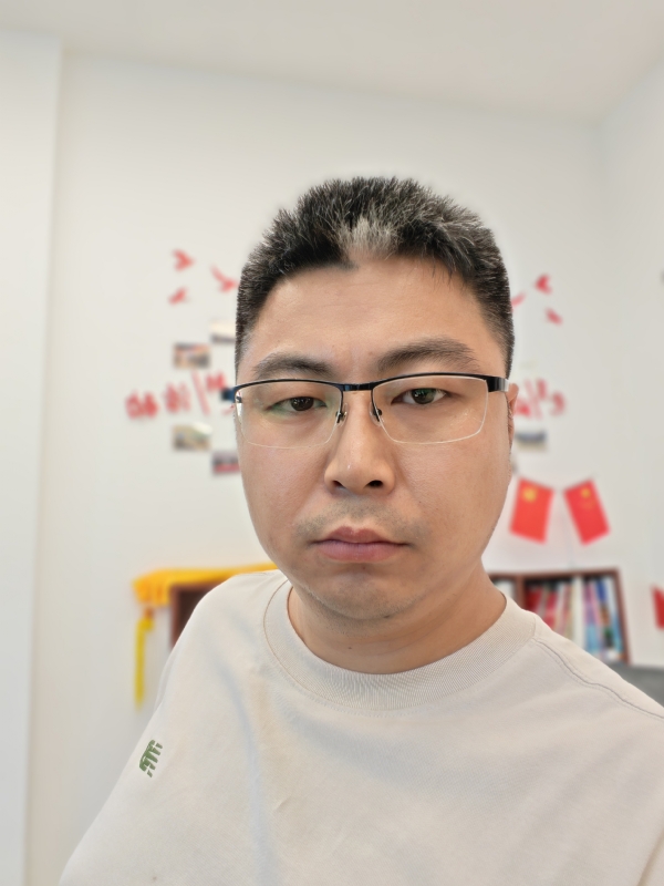 苦海寻舟的第一张照片--徐州相亲服务中心