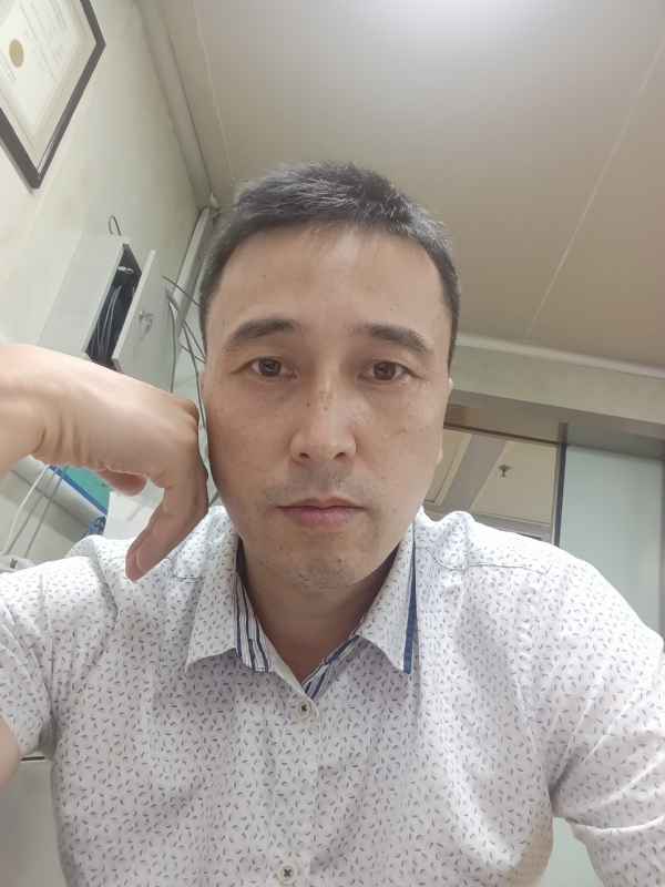 笑看一切的第三张照片--徐州相亲服务中心