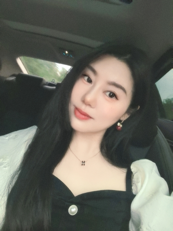 潇潇暮雨的第一张照片--徐州相亲服务中心