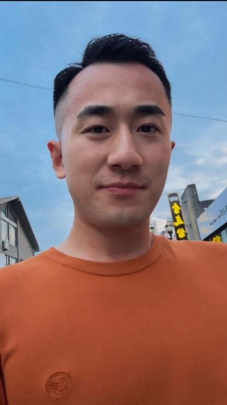 往事随风的第一张照片--徐州相亲服务中心