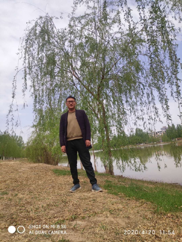 风中的烟头的第一张照片--徐州相亲服务中心