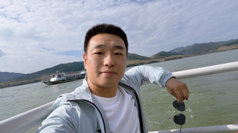 烟花易笑的第四张照片--徐州相亲服务中心