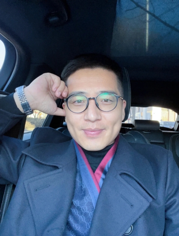 只为与你相遇的第二张照片--徐州相亲服务中心