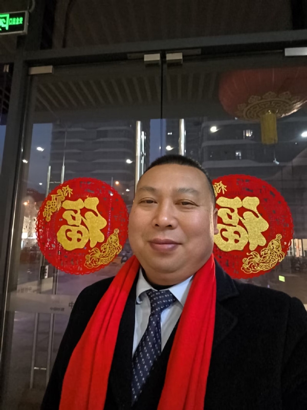 半百悟红尘的第一张照片--徐州相亲服务中心