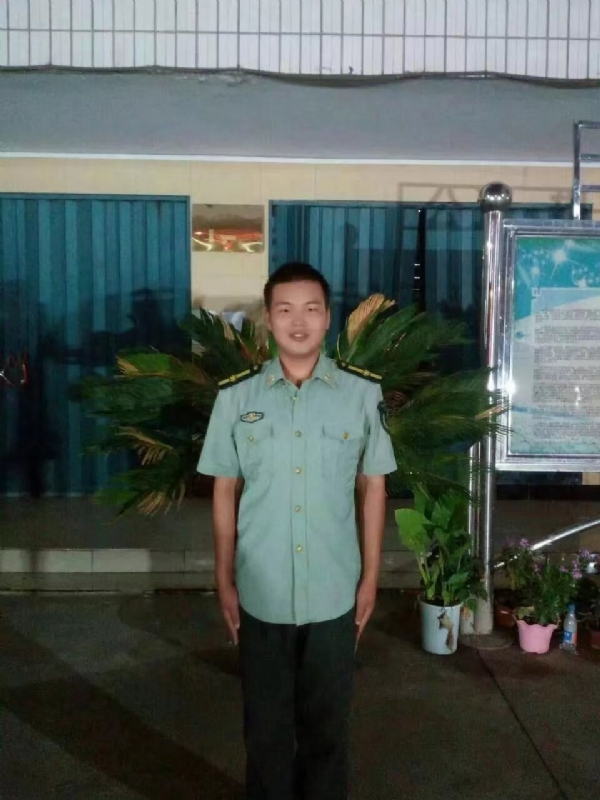 程程的第一张照片--徐州相亲服务中心