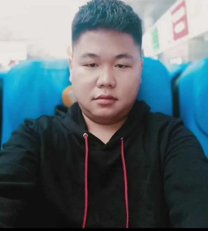 黄斌的第一张照片--徐州相亲服务中心