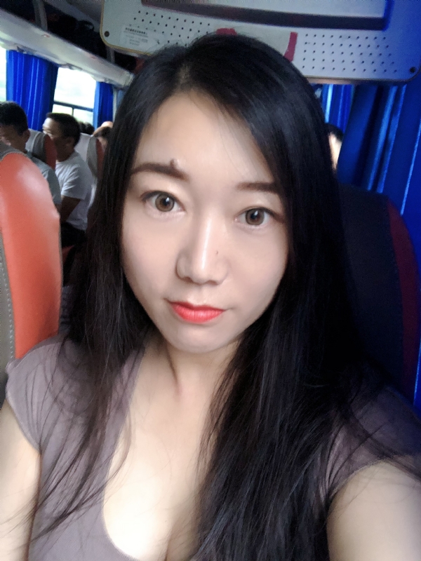 杨杨的第一张照片--徐州相亲服务中心