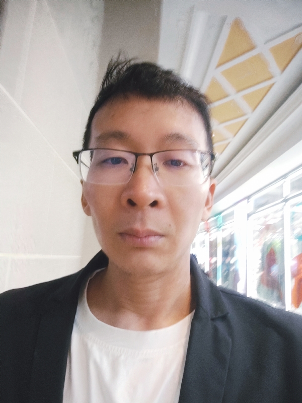 欣欣向荣的第一张照片--徐州相亲服务中心