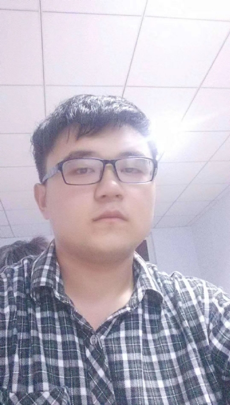 颜色不一样的黄的第一张照片--徐州相亲服务中心