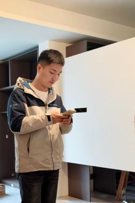 熊展的第一张照片--徐州相亲服务中心