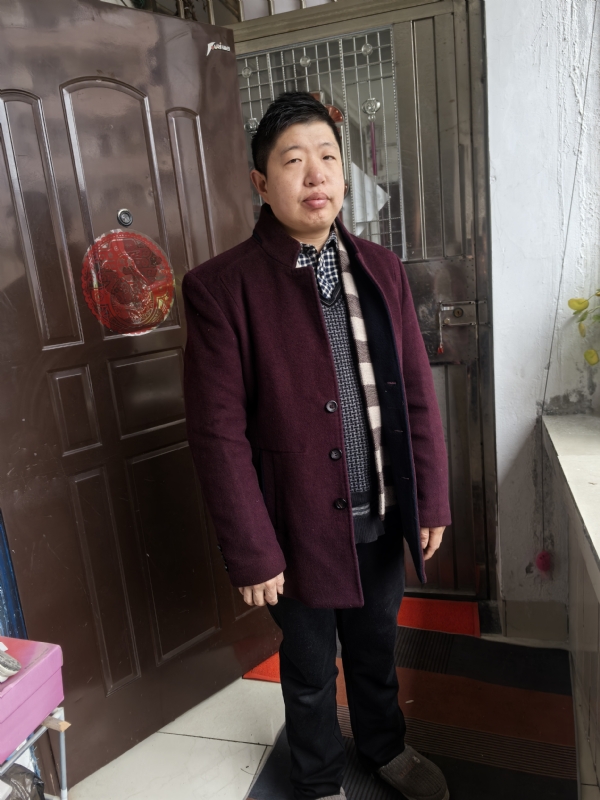 卢显澳的第二张照片--徐州相亲服务中心