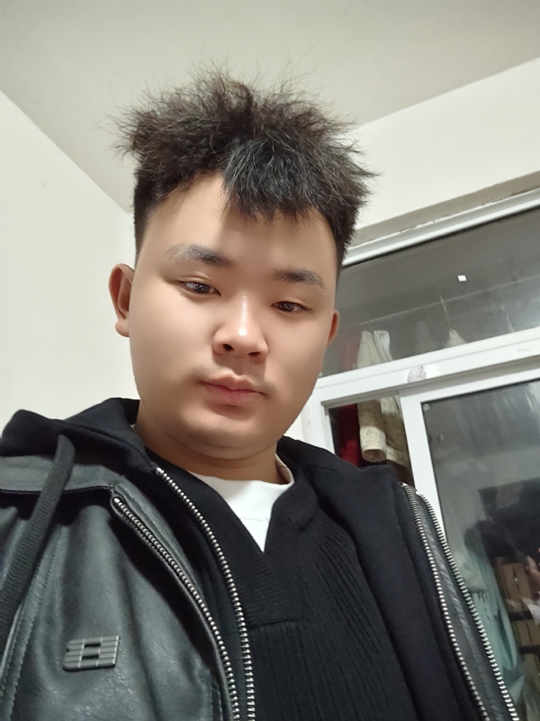 阿龙找对象的第一张照片--徐州相亲服务中心