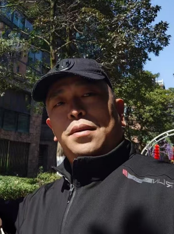 蓝色海洋的第一张照片--徐州相亲服务中心