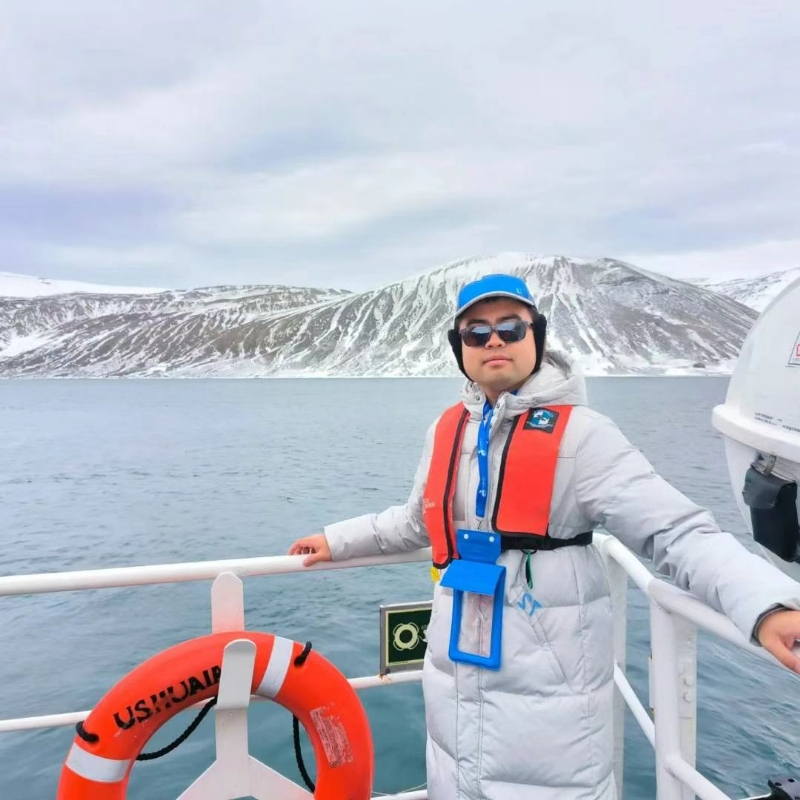 欢乐的笑的第三张照片--徐州相亲服务中心