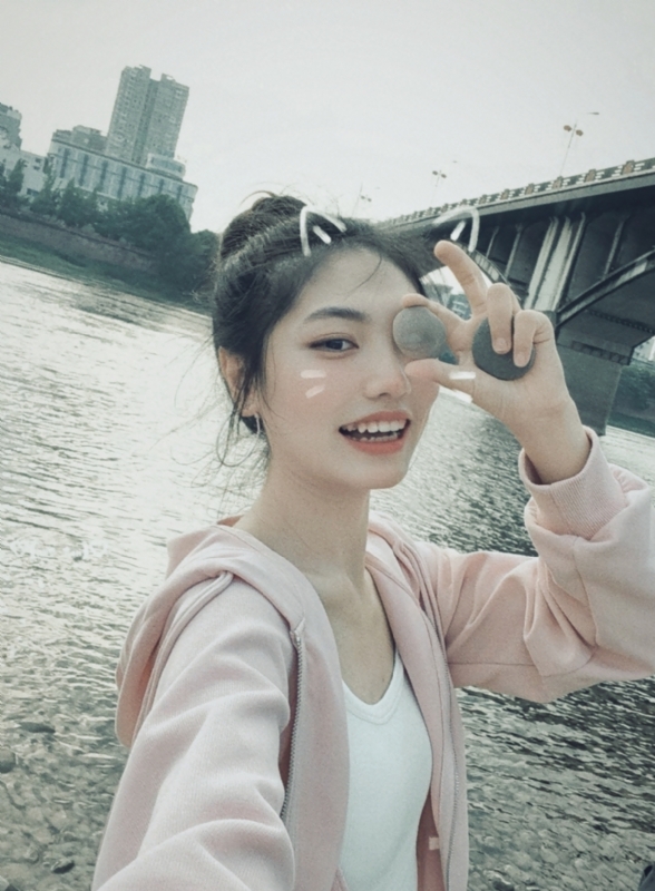 昭十晰的第二张照片--徐州相亲服务中心