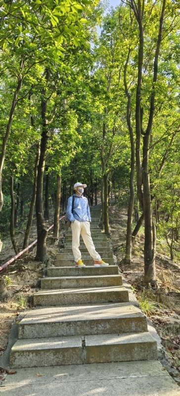 书衣的第三张照片--徐州相亲服务中心