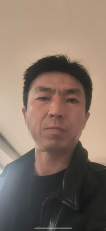 英峰的第四张照片--徐州相亲服务中心