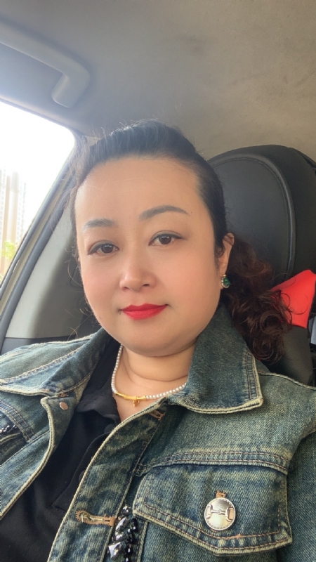 云中的蝶的第一张照片--徐州相亲服务中心