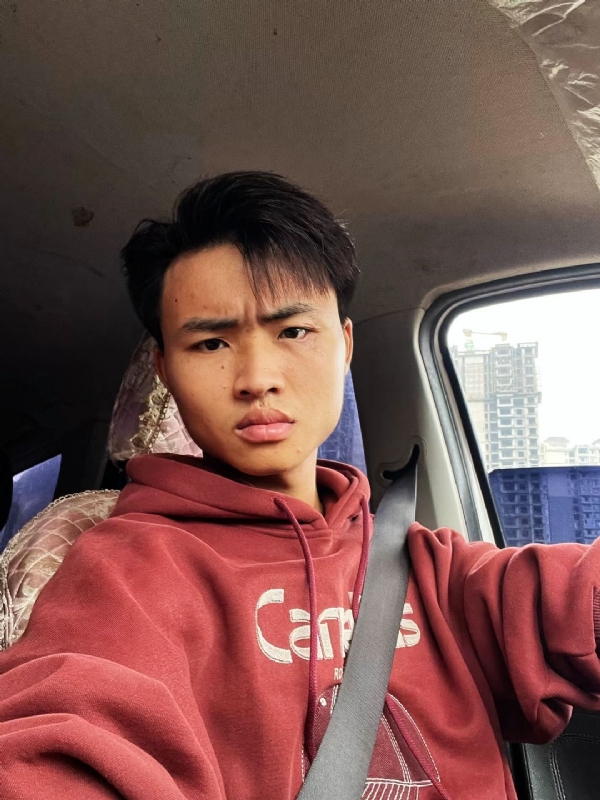 04单亲的第一张照片--徐州相亲服务中心