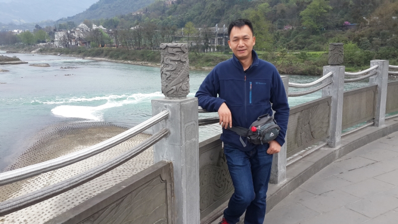 上下求索的第一张照片--徐州相亲服务中心