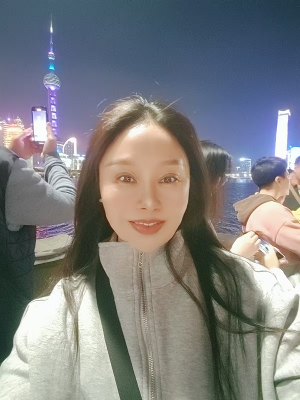 宁倩的第二张照片--徐州相亲服务中心