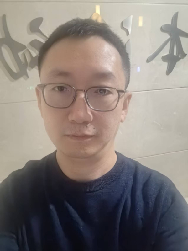 月亮的第一张照片--徐州相亲服务中心